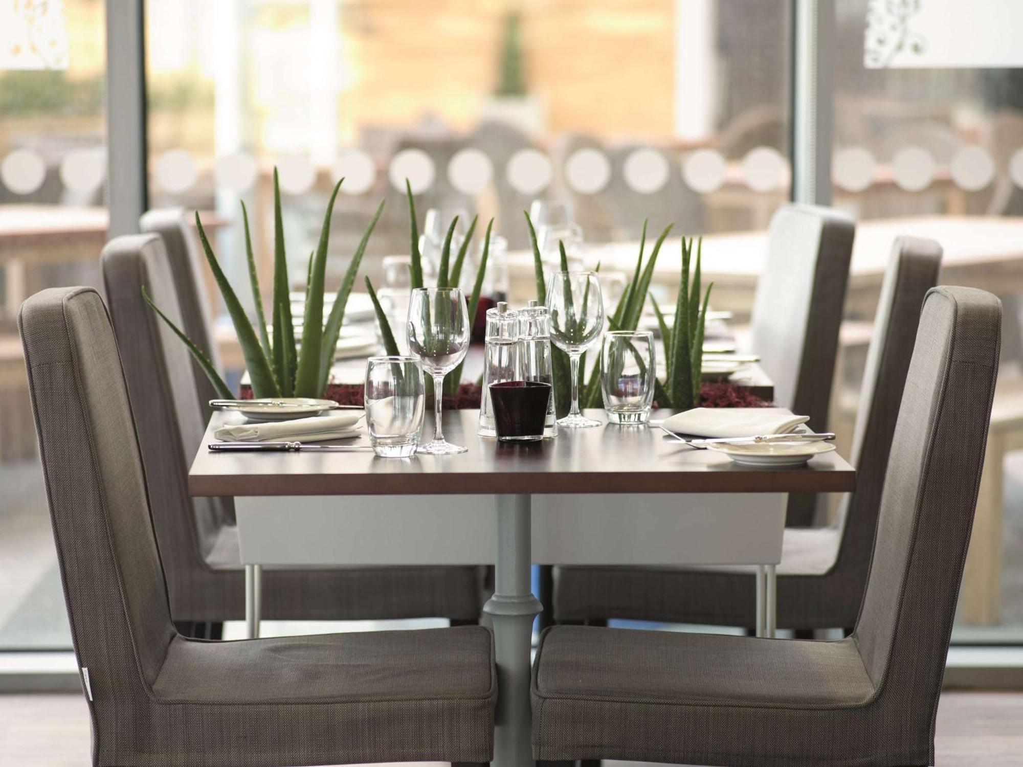 Radisson Blu Hotel East Midlands Airport Castle Donington Restaurant foto